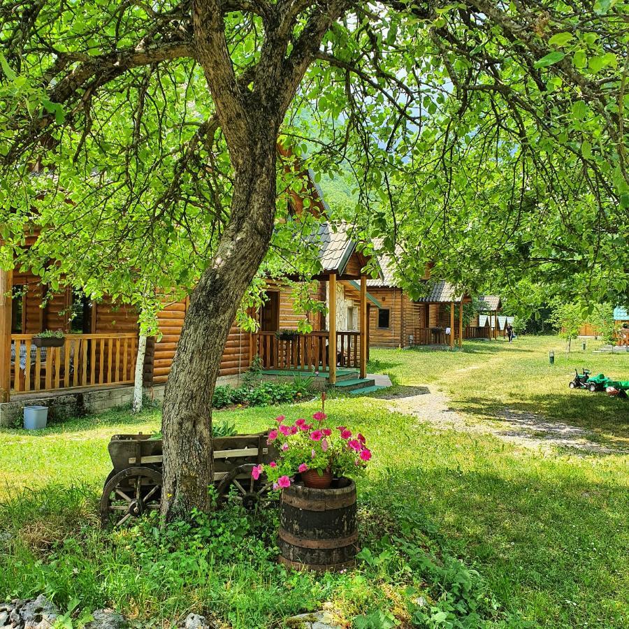 Rafting Camp Modra Rijeka Hotel Scepan-Polje Ngoại thất bức ảnh