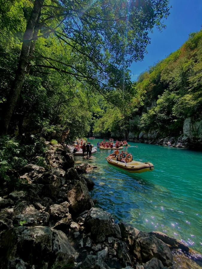 Rafting Camp Modra Rijeka Hotel Scepan-Polje Ngoại thất bức ảnh